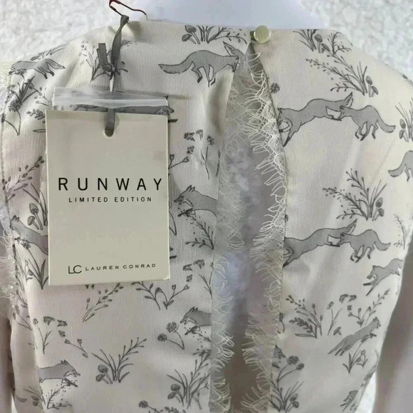 LC Lauren Conrad Runway Limited Edition Enchanted Woodlands Cropped Jumpsuit 6 - Picture 15 of 16